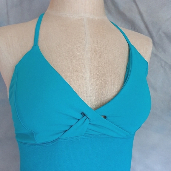 Lululemon Pranayama Surge Aqua Blue Racerback Active Tank-Top Twist Front Sz 6 - Picture 3 of 16